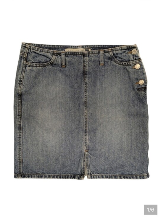 GAP Dresses & Skirts - Gap Vintage 2003 Denim Mini Skirt Size 6